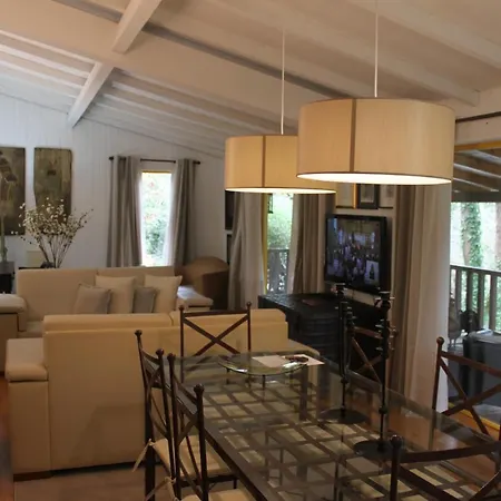 펜션 Casas Da Azenha