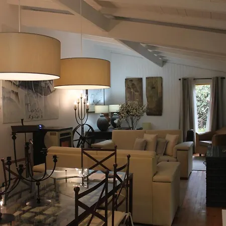 Casas Da Azenha 펜션 *